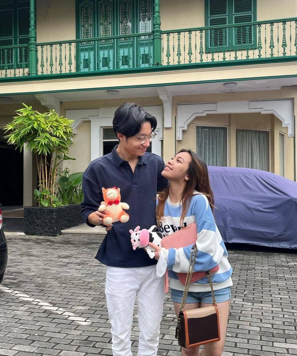 instagram.com/itsme.frisllyherlind