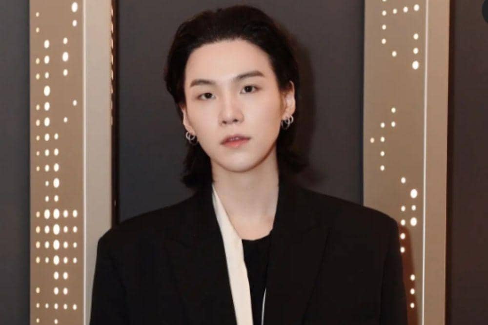 instagram.com/agustd