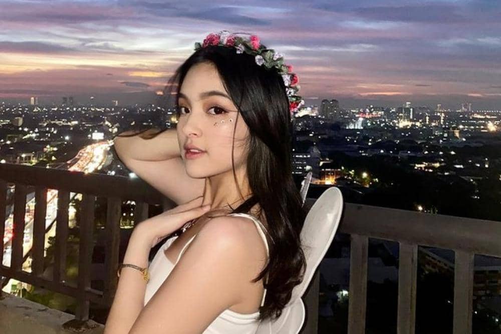 instagram.com/elsaajapasal