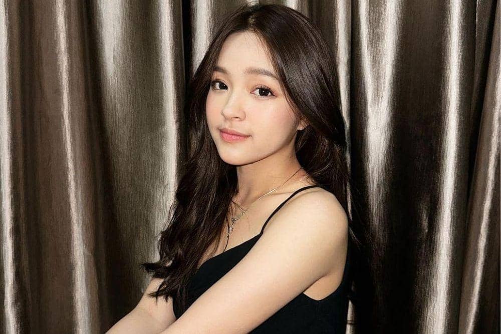 instagram.com/elsaajapasal