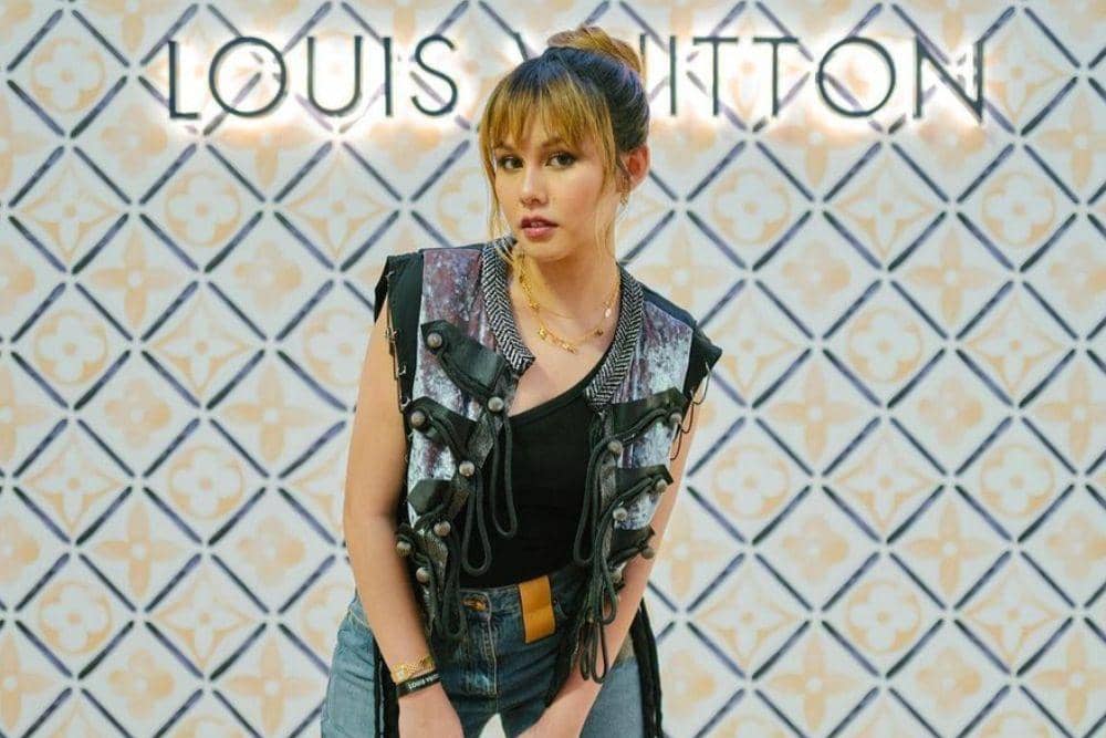 instagram.com/vaneshaass