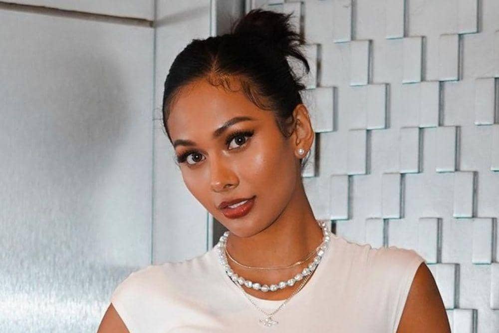 instagram.com/aurrakharishma