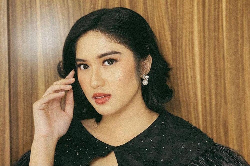 instagram.com/ochi24