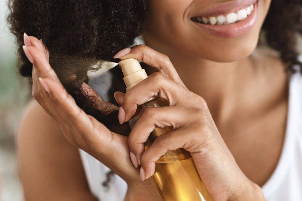 thelist.com/Vitamin Rambut untuk Catok