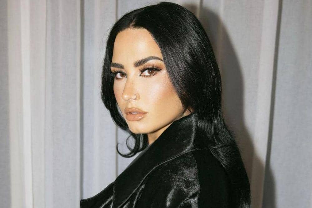 instagram.com/ddlovato