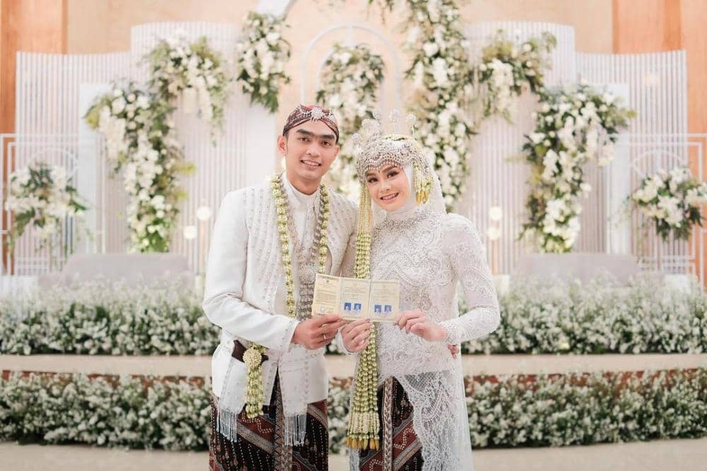 instagram.com/dony_haryono