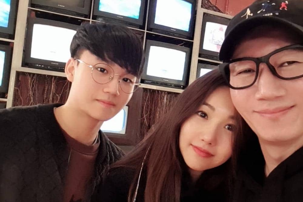 instagram.com/jeehyunwoo