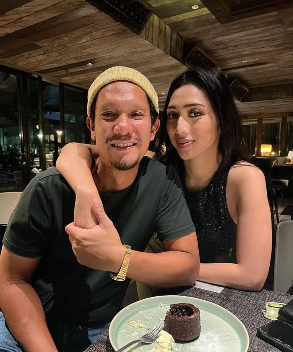 instagram.com/dewiandarini