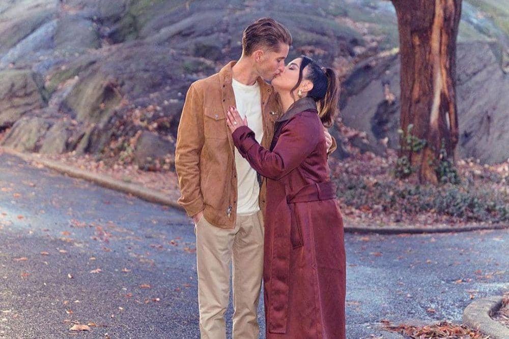 instagram.com/allybrooke eksklusif People