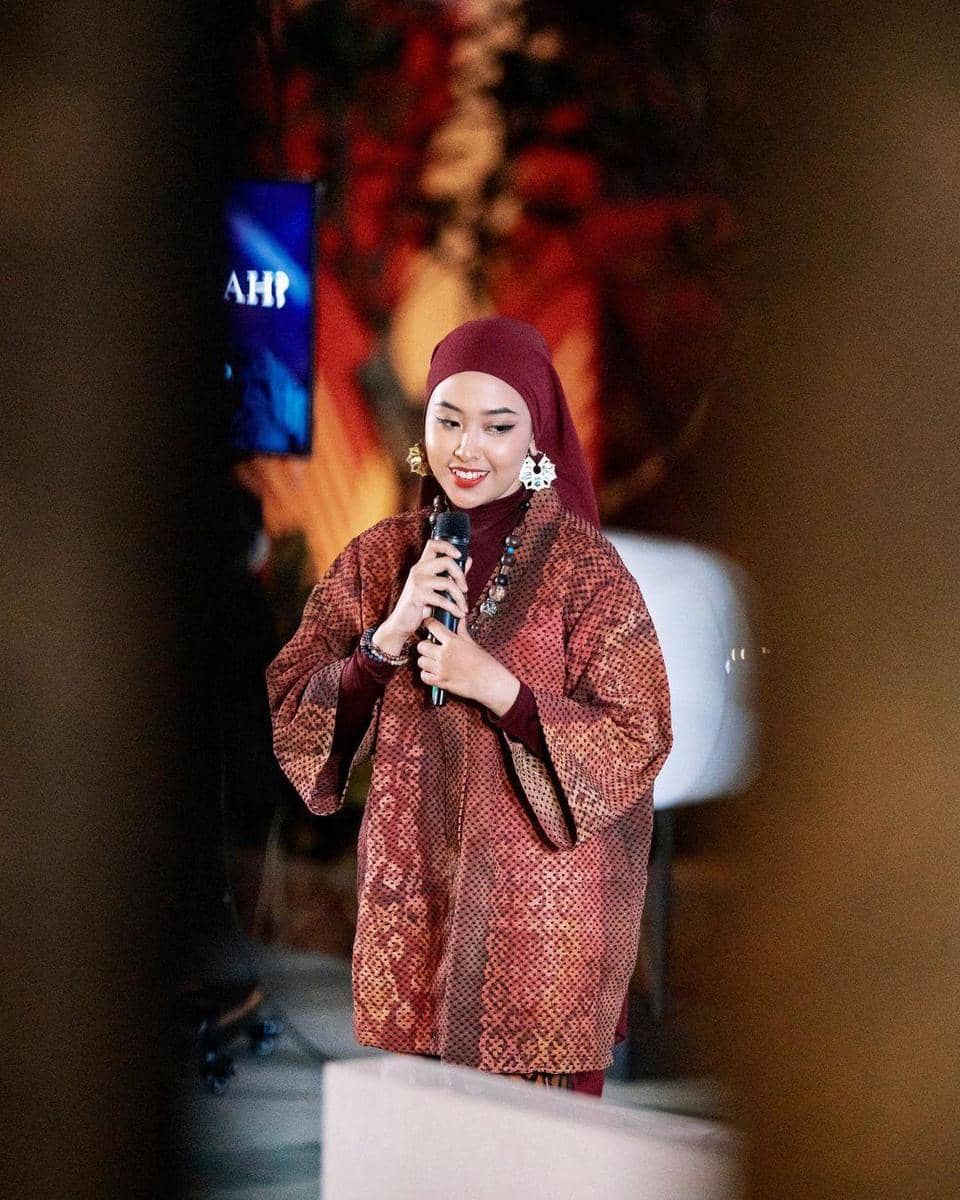 instagram.com/jinanlaetitia