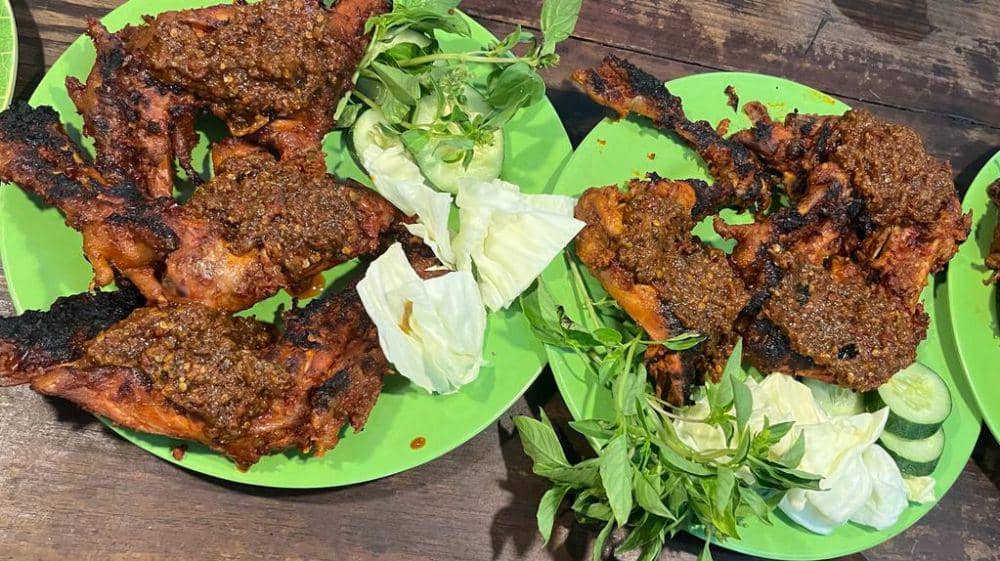 Ayam Bakar Artomoro (dok.pribadi/windy septiyanti)