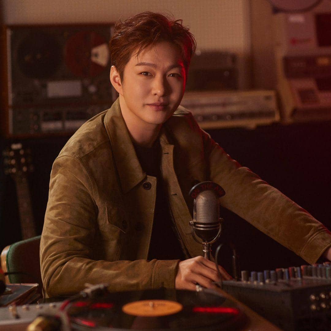 instagram.com/lee_cs_btob