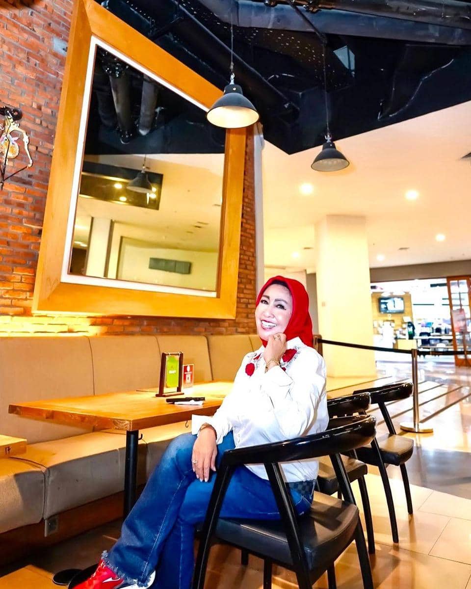 instagram.com/tessamariska.811