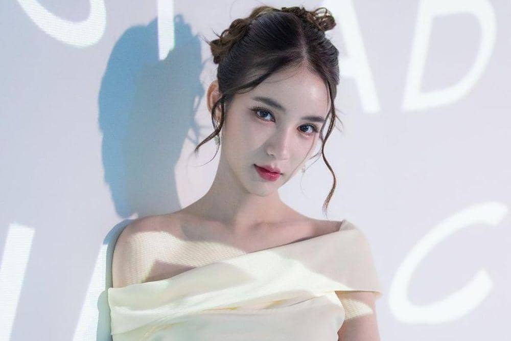 instagram.com/yoshirinrada