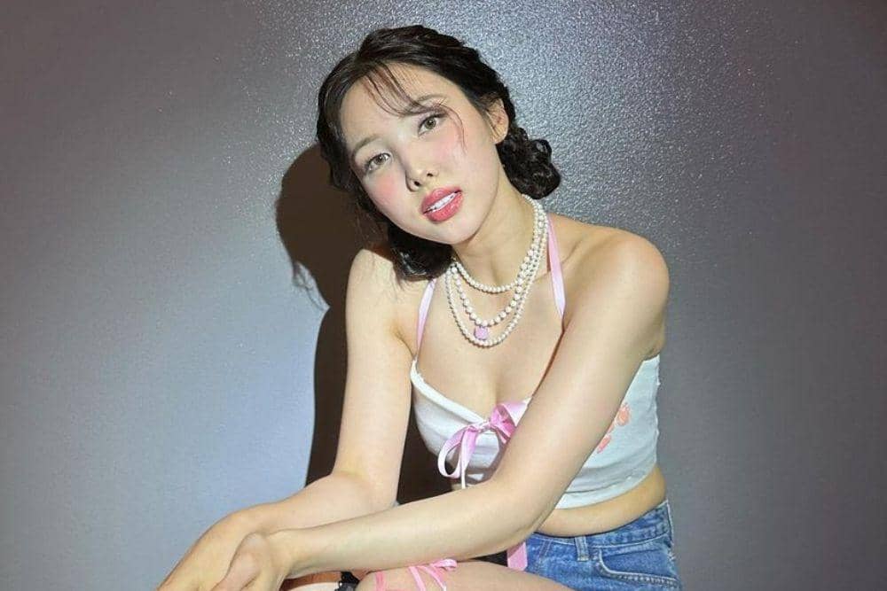 instagram.com/nayeonyny