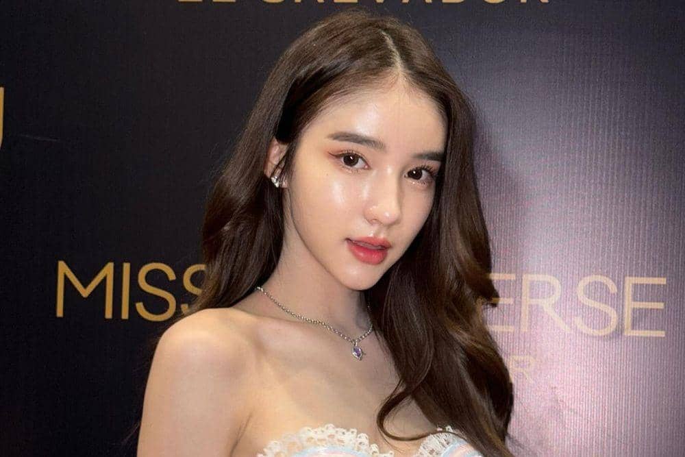 instagram.com/yoshirinrada