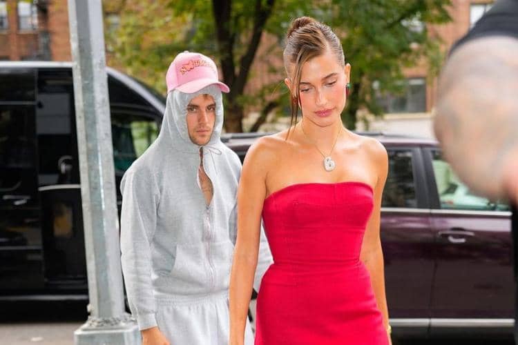 instagram.com/harpersbazaarsg