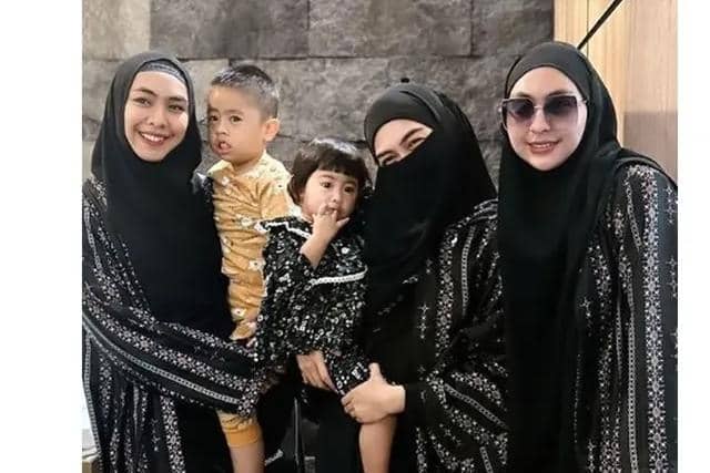 Instagram.com/riaricis1795