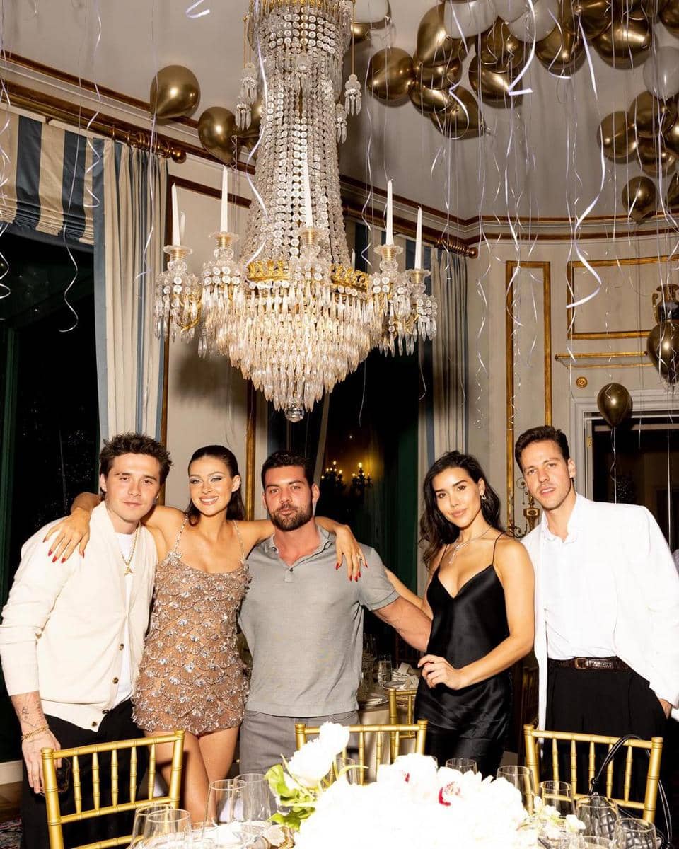 instagram.com/nicolaannepeltzbeckham