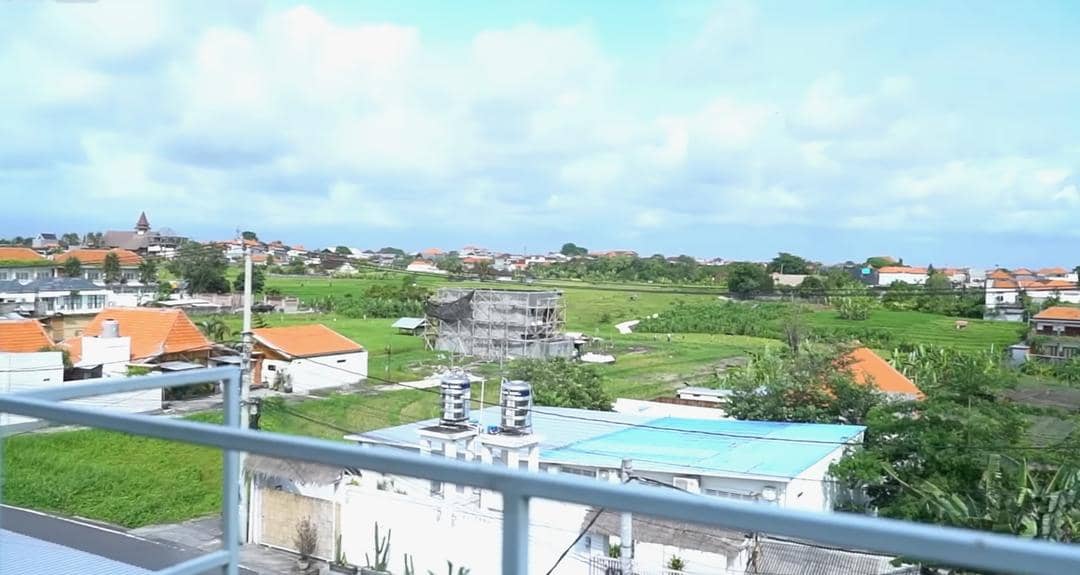 Youtube.com/TAULANY TV