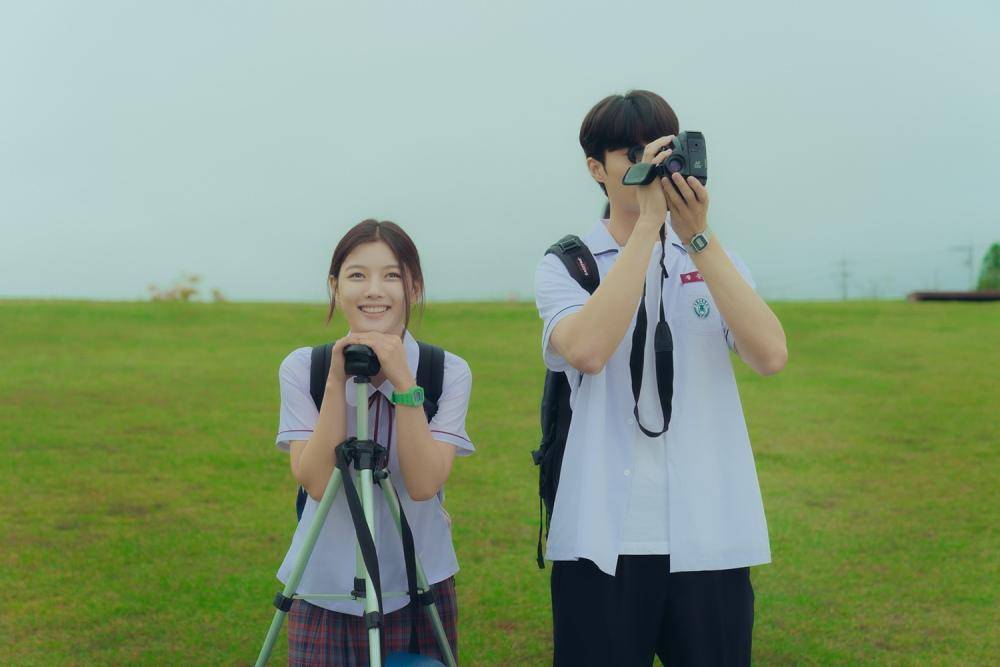5 Rekomendasi Film tentang Cinta dalam Diam, Sudah Nonton?