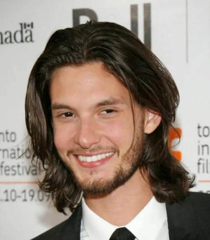 therighthairstyles.com