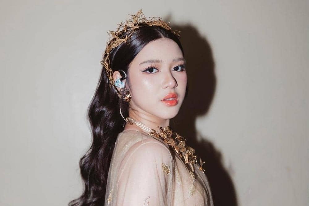 Instagram.com/tiaraandini