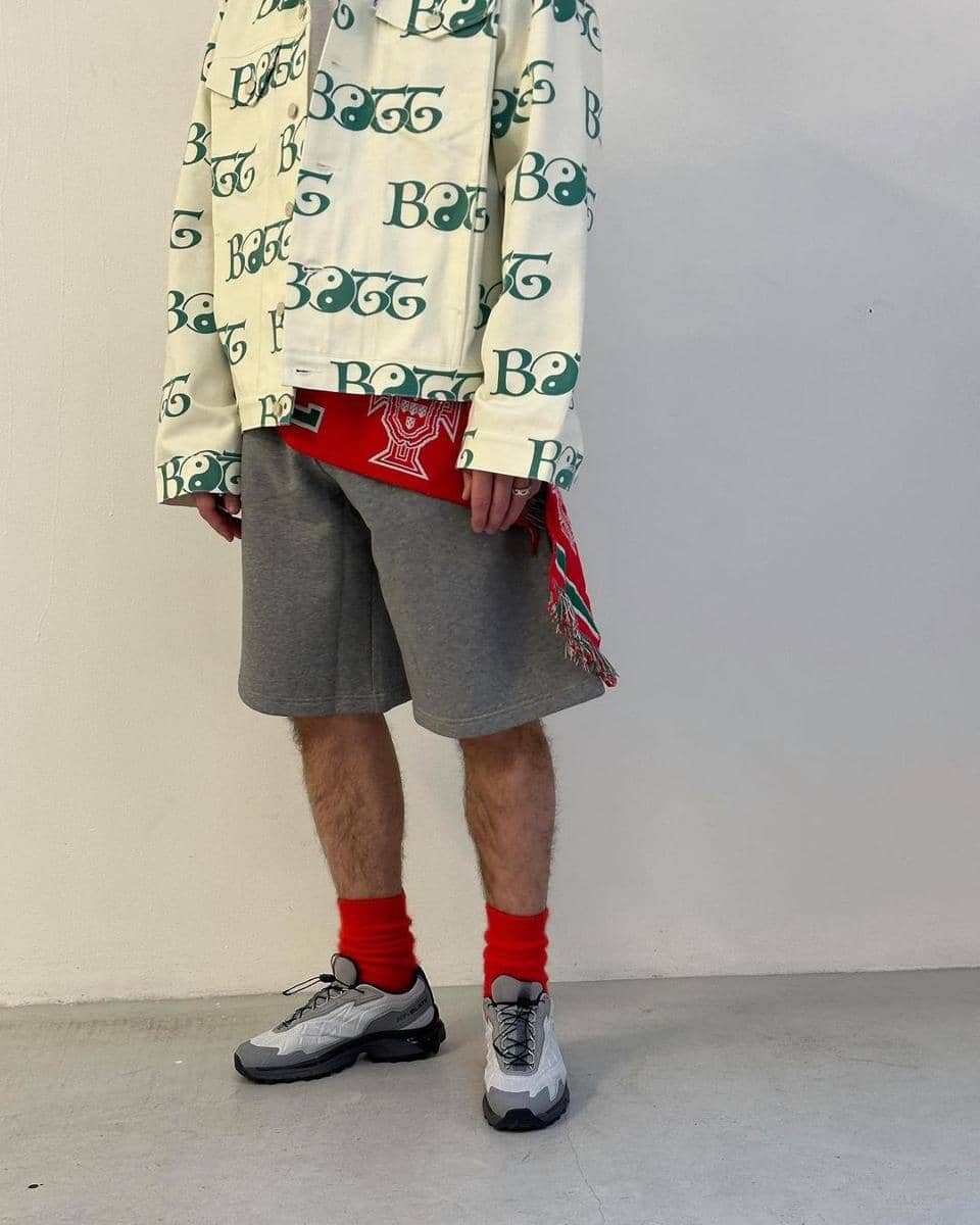 instagram.com/socksssofficial