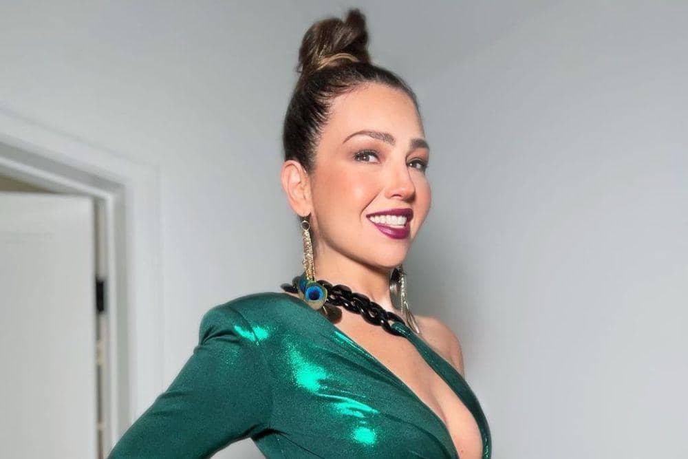 instagram.com/thalia