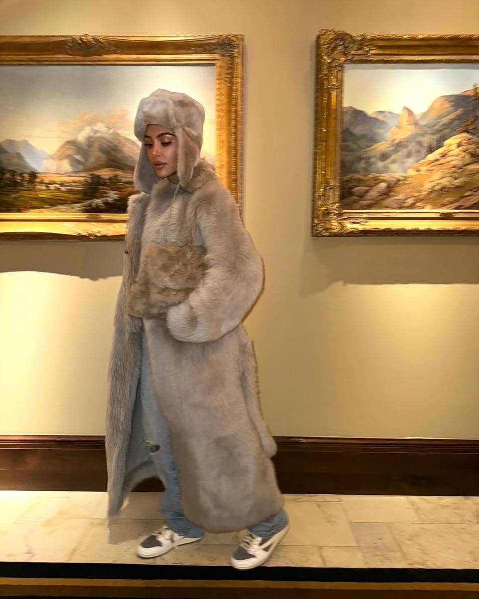 instagram.com/kimkardashian