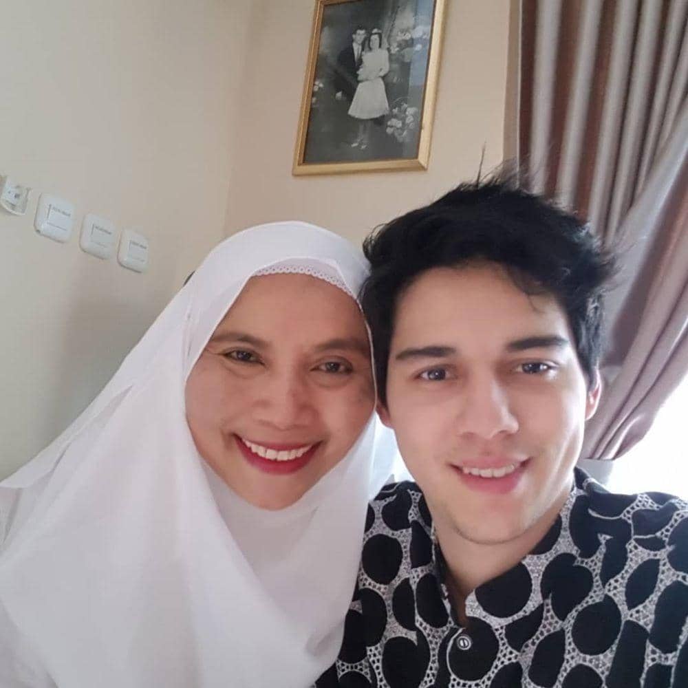 instagram.com/sitipurwanti15