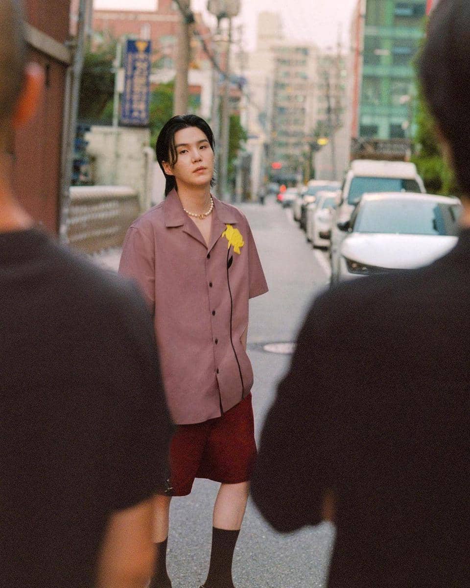 instagram.com/maisonvalentino