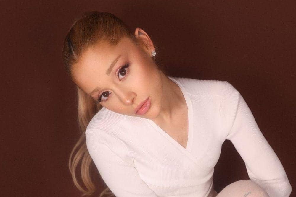 instagram.com/arianagrande