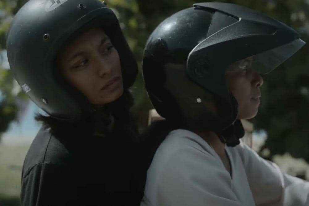 Dok. Women From Rote Island