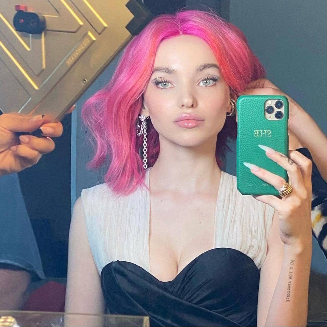 Instagram.com/dovecameron