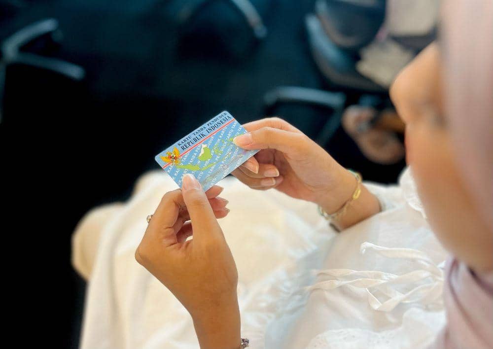 popbela.com/Ayu Utami, Putri Andiza