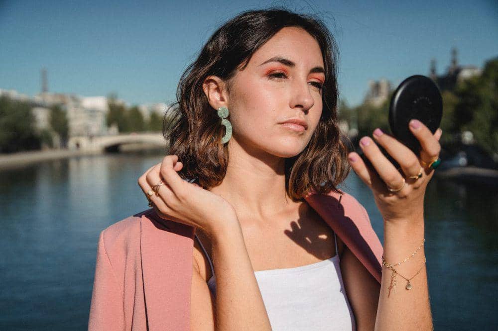 6 Cara Menghindari Makeup Oksidasi, Bebas Kusam Seharian