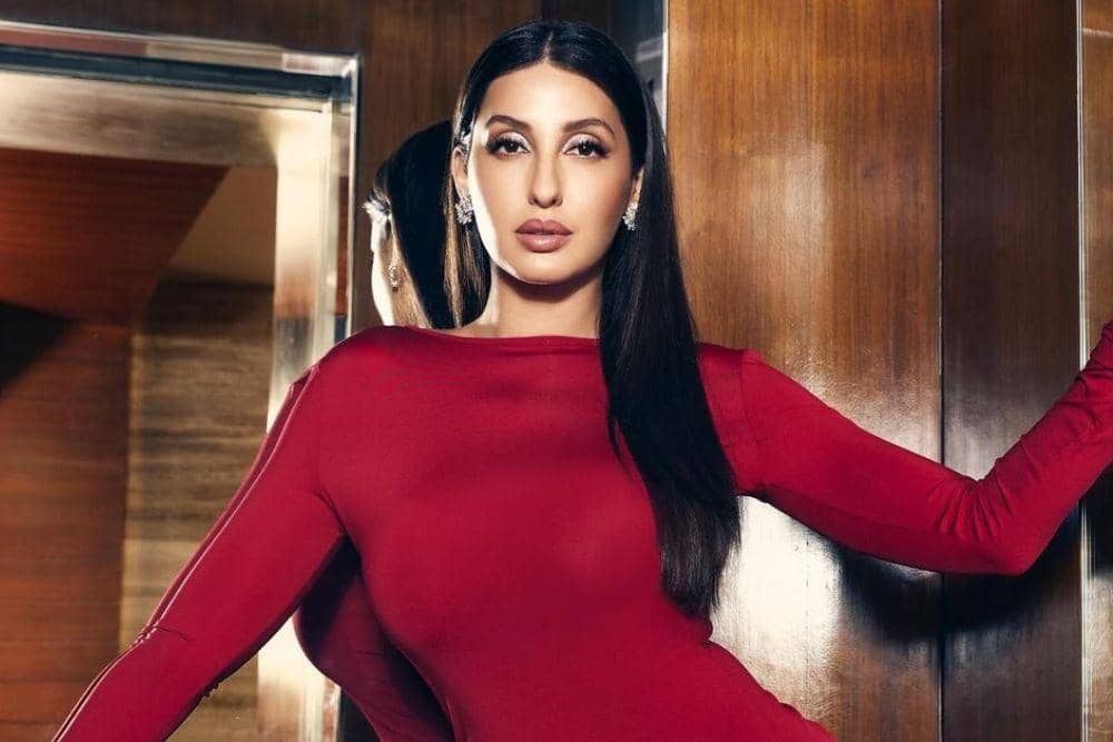 instagram.com/norafatehi