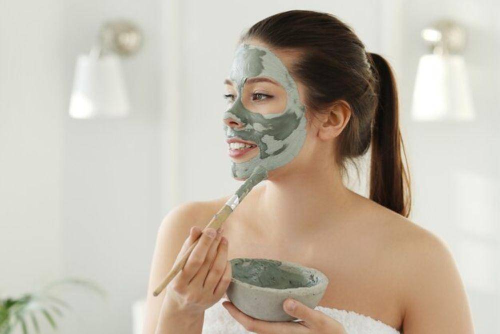 Masker Himalaya: Manfaat, Kandungan, dan Cara Pakainya