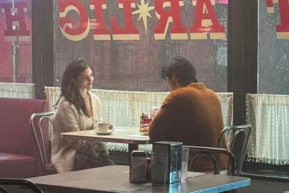 Instagram.com/simonapire