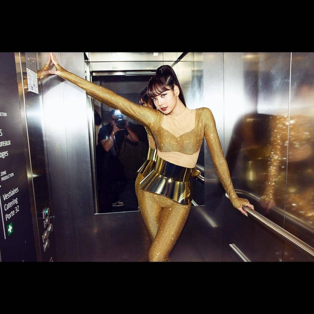 instagram.com/lalalalisa_m