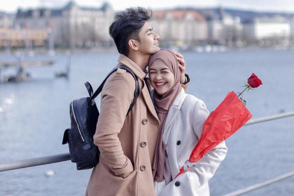 Instagram.com/riaricis1795