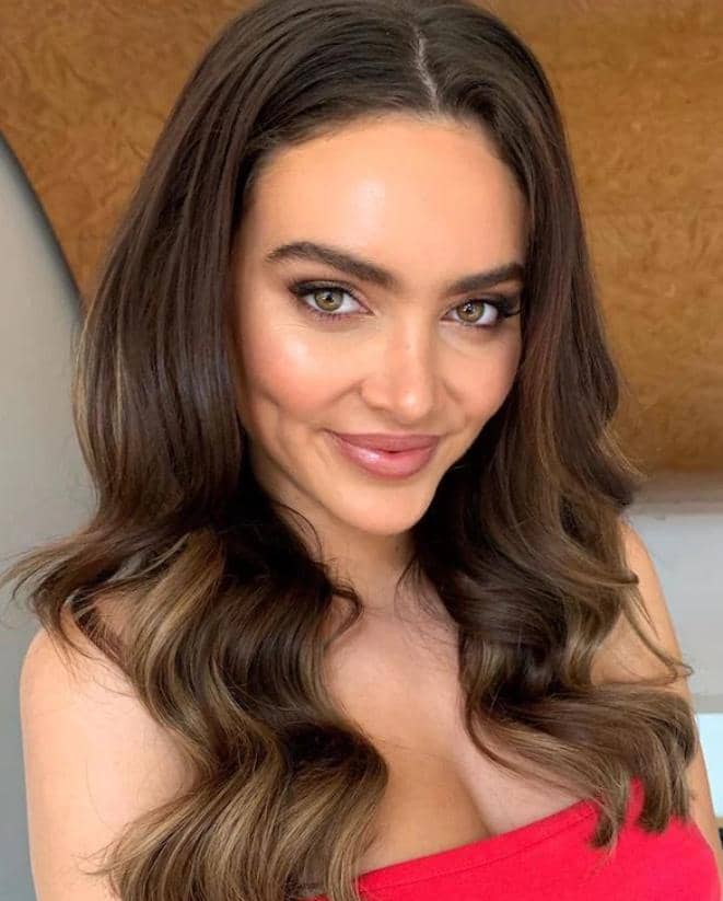 sittingprettyhalohair.com