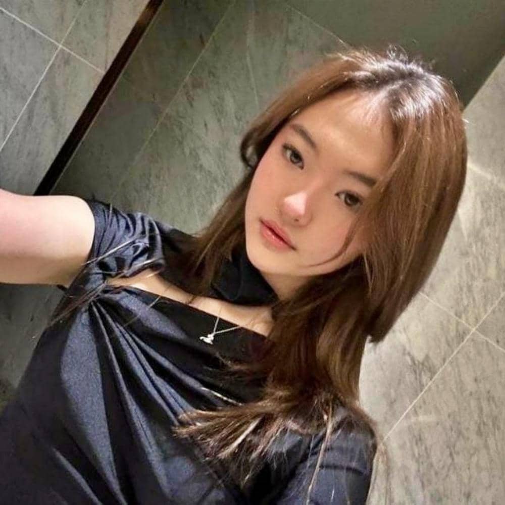 Instagram.com/ellagross