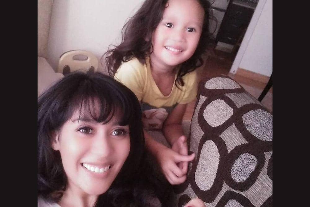 instagram.com/karenpooroe