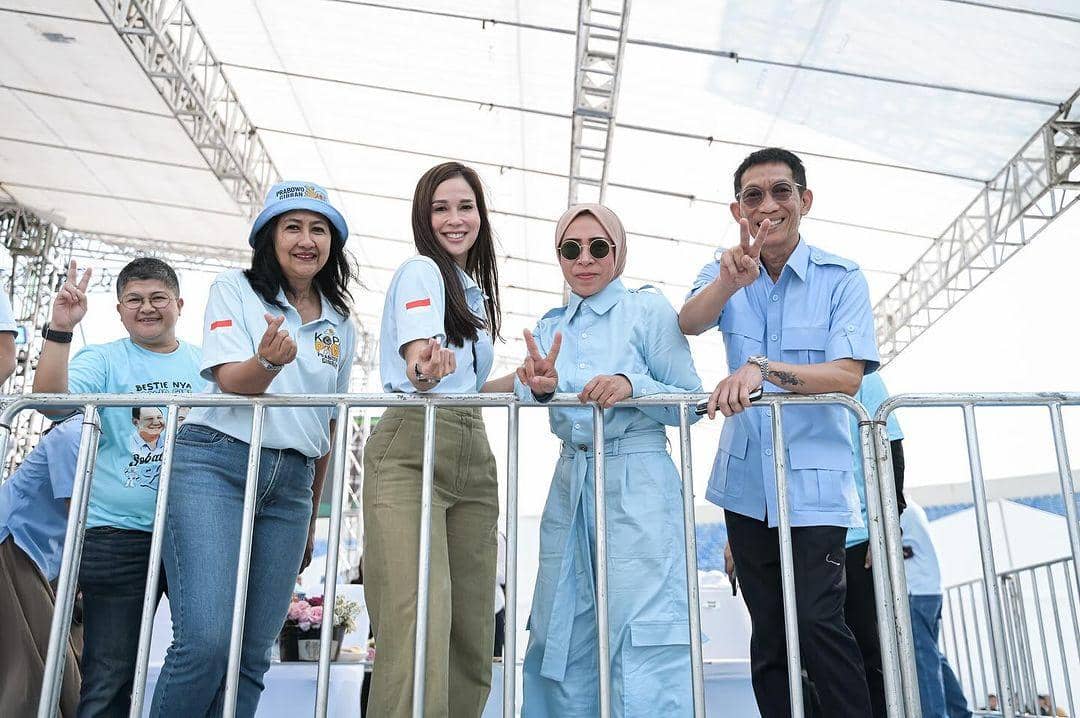 instagram.com/melly_goeslaw