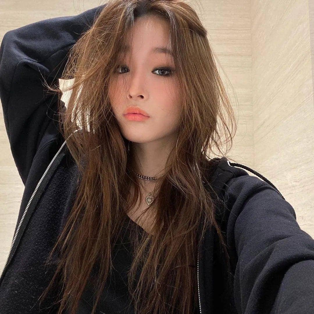 Twitter.com/anniecentric