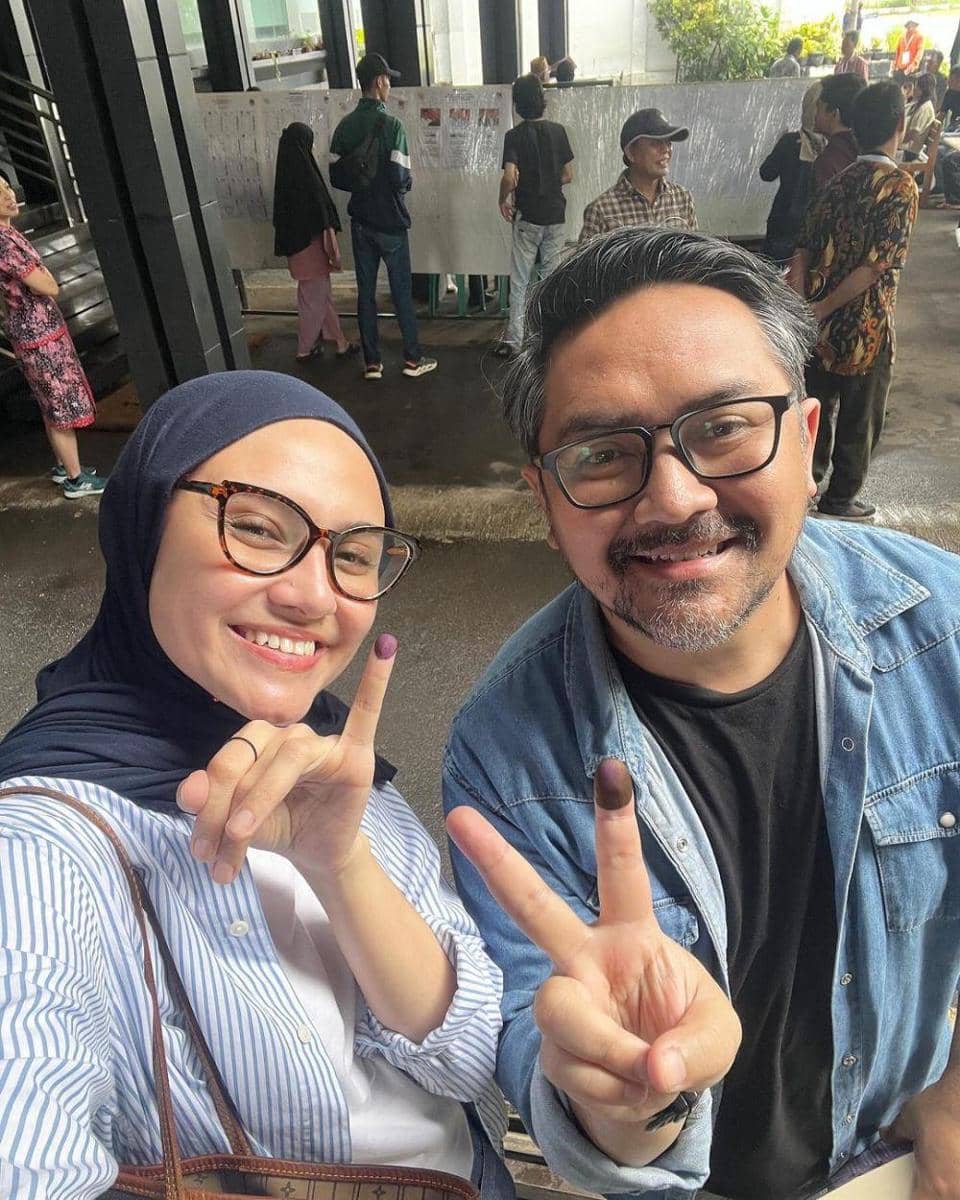 Instagram.com/zeezeeshahab