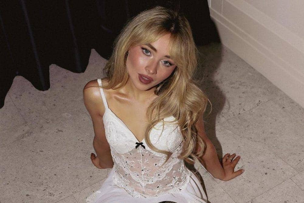 instagram.com/sabrinacarpenter