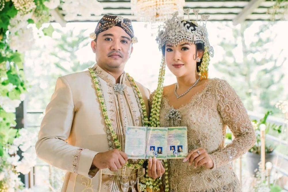 instagram.com/roby_geisha